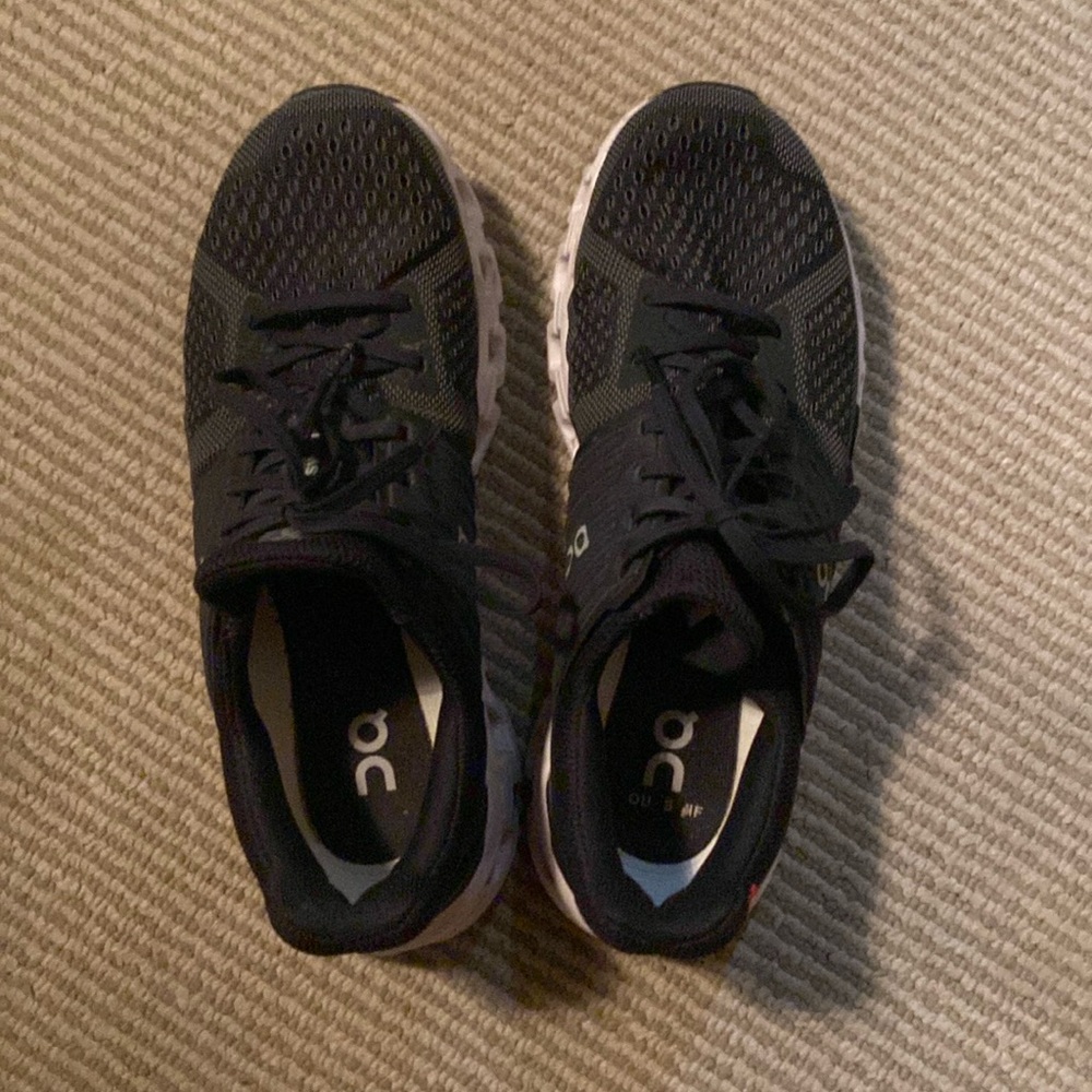 Oncloud Shoes
